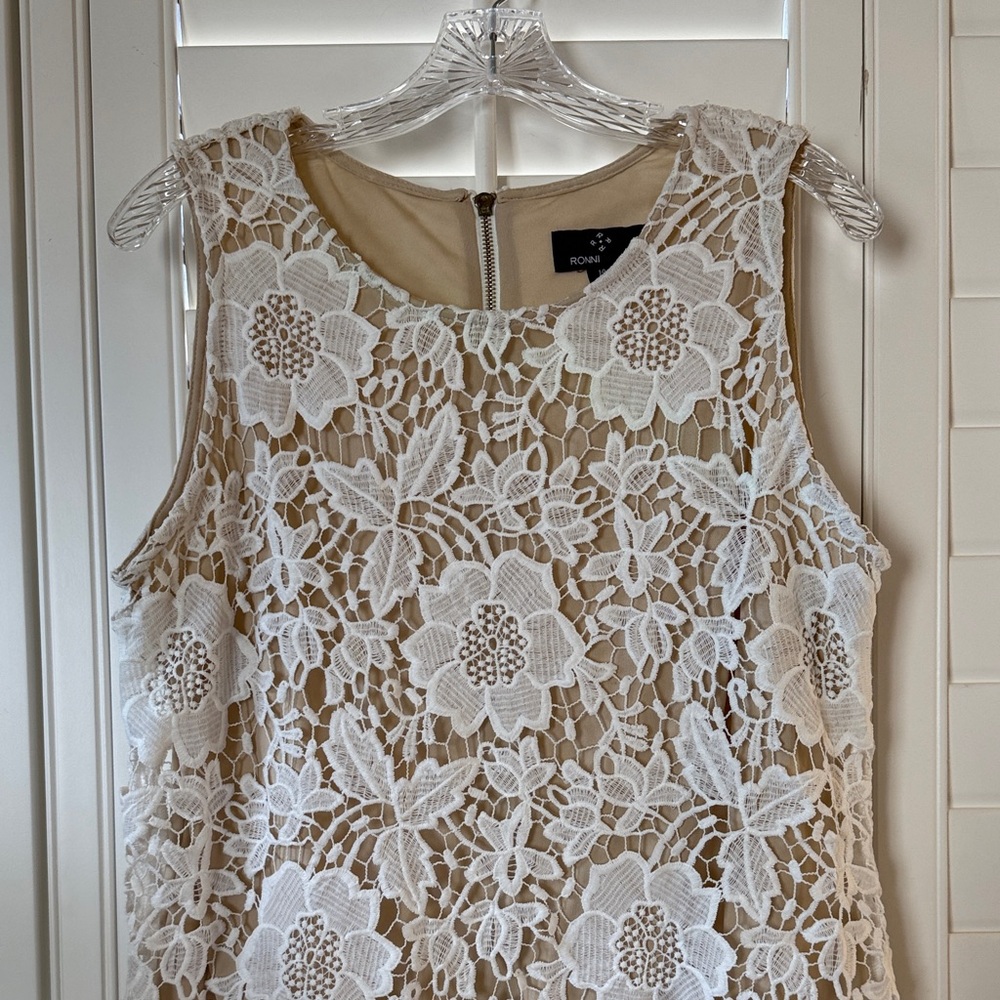 Ronni Nicole White Floral Lace Midi Dress - Picture 2 of 9